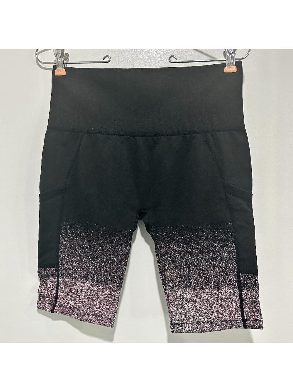 Ladies Soho Sport athletic short Size L